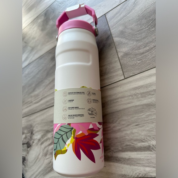 LIMITED EDITION Stanley 24 oz. w/ Flip Straw - Picture 2 of 6